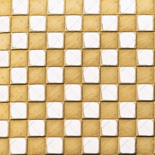 малый квадрат золото